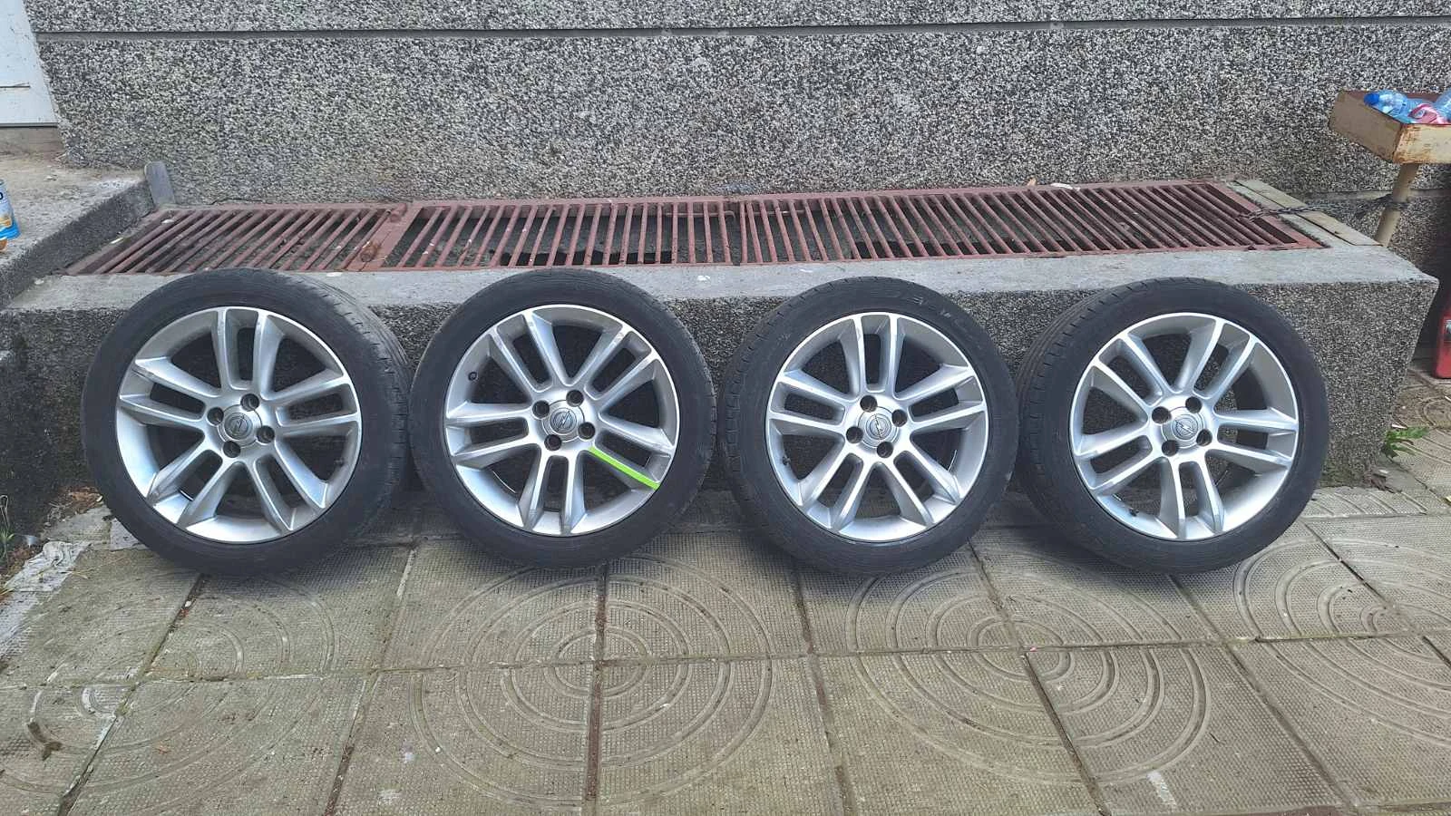 Гуми с джанти Debica 225/45R17