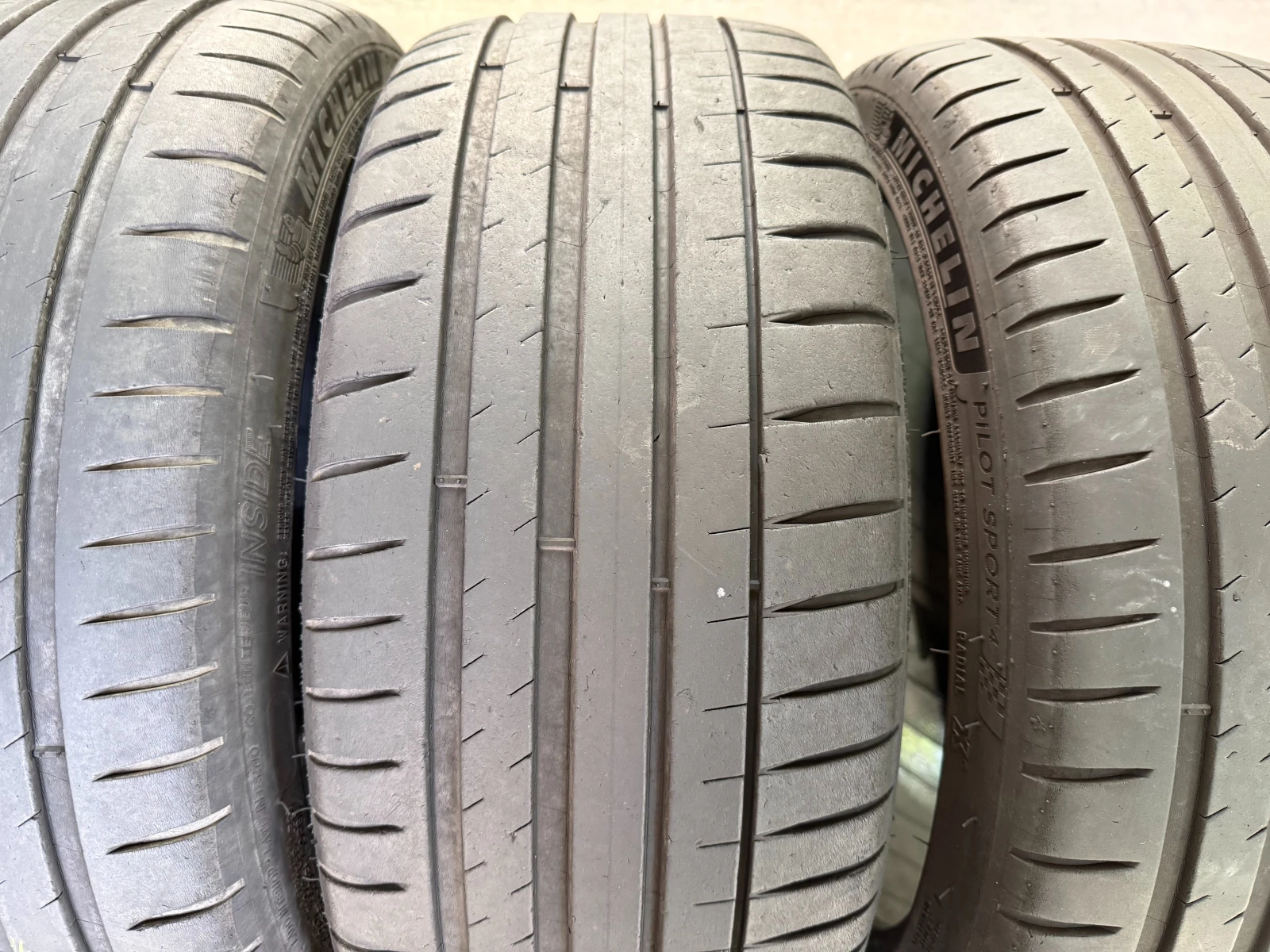 Гуми Летни 225/40R18, снимка 6 - Гуми и джанти - 54673801