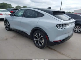 Ford Mustang Mach-E Premium AWD, снимка 3