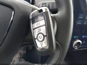 Ford Mustang Mach-E Premium AWD, снимка 17