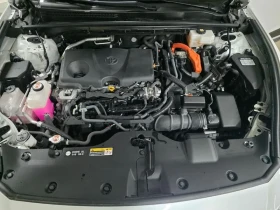 Toyota Crown 2.5 4Wd Hybrid, снимка 6