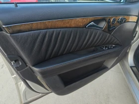 Mercedes-Benz E 320 бензин - 10500 лв. - 29910167 13