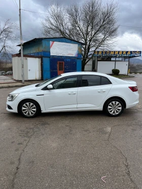 Renault Megane - 8200 € / 16037.81 лв. - 27541657 4