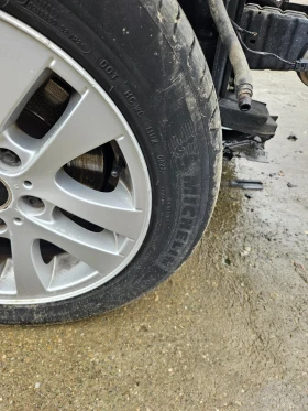 BMW 320 - 700 € / 1369.08 лв. - 33124411 5