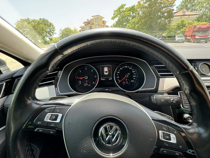 VW Passat 2.0 TDI 4-Motion 190кс, снимка 8 - Автомобили и джипове - 47391569