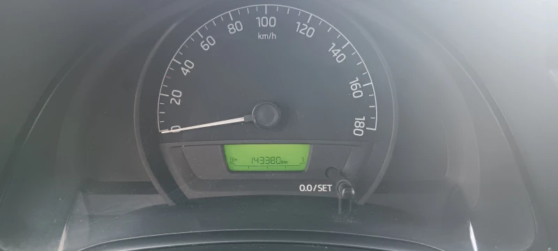 Skoda Citigo 1.0, снимка 4 - Автомобили и джипове - 47975664