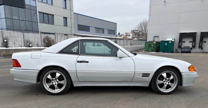 Mercedes-Benz SL 500 V8 * 98500km * Без удари * Без Ръжда * ОБСЛУЖЕН * , снимка 10 - Автомобили и джипове - 49308409