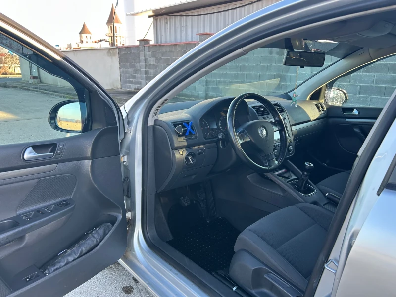 VW Golf, снимка 10 - Автомобили и джипове - 52284868