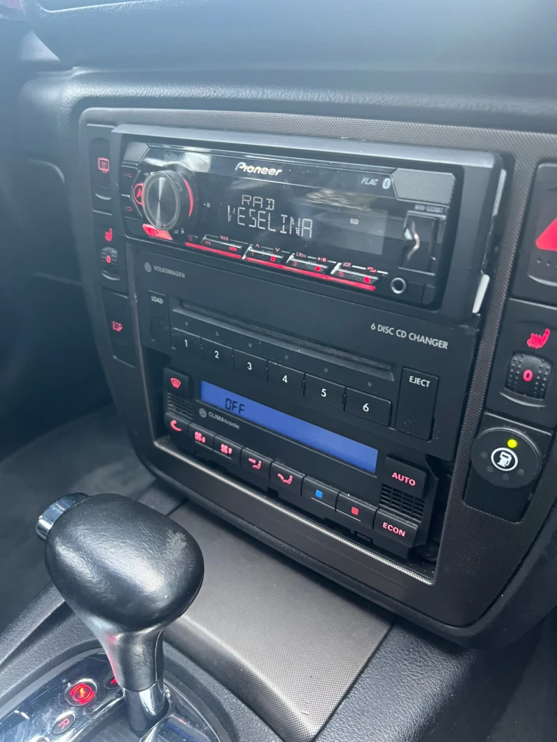 VW Passat 1, 8 газов инжекцион BRC , снимка 10 - Автомобили и джипове - 52396617