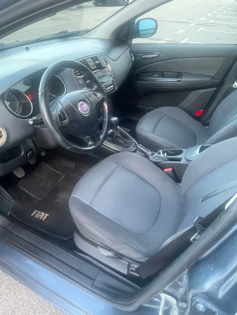 Fiat Bravo 1.9multijet, снимка 12 - Автомобили и джипове - 52793269