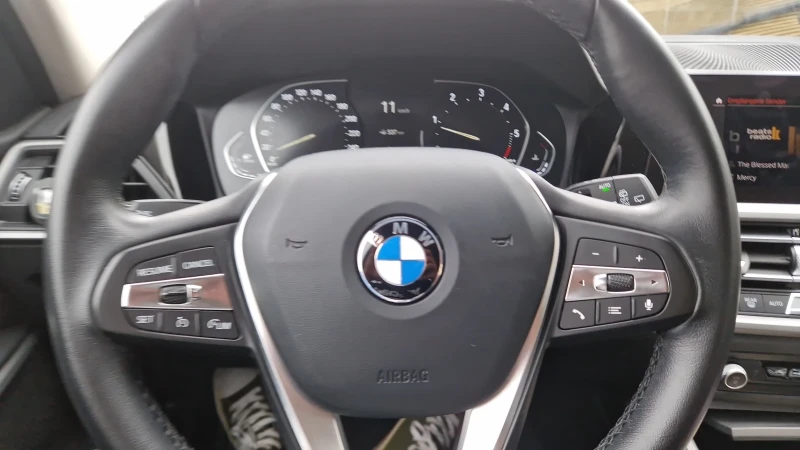 BMW 320, снимка 6 - Автомобили и джипове - 53216254