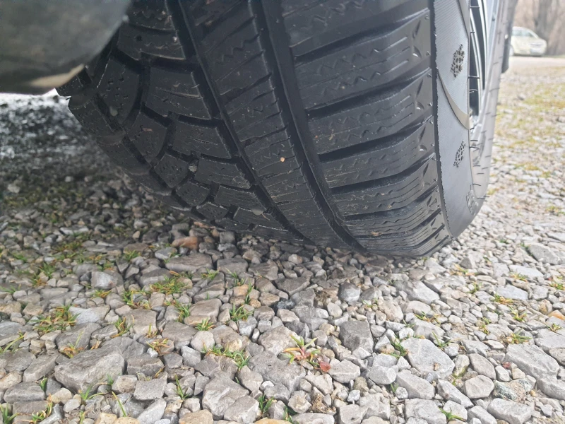 Mercedes-Benz E 280 3.0 v6 avangard, снимка 12 - Автомобили и джипове - 53450688