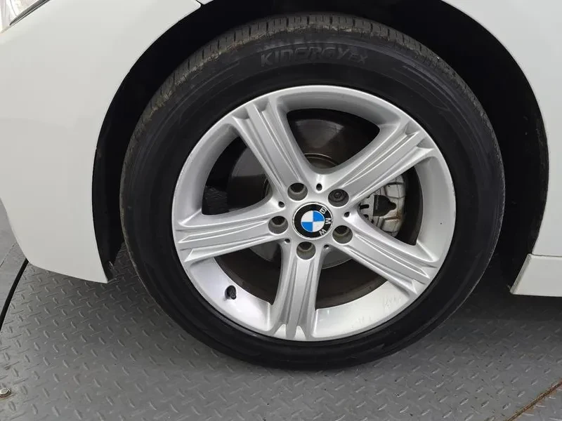 BMW 320 d, снимка 5 - Автомобили и джипове - 55143960
