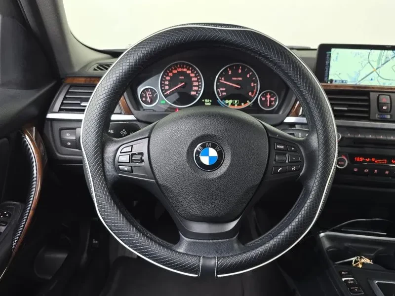 BMW 320 d, снимка 13 - Автомобили и джипове - 55143960
