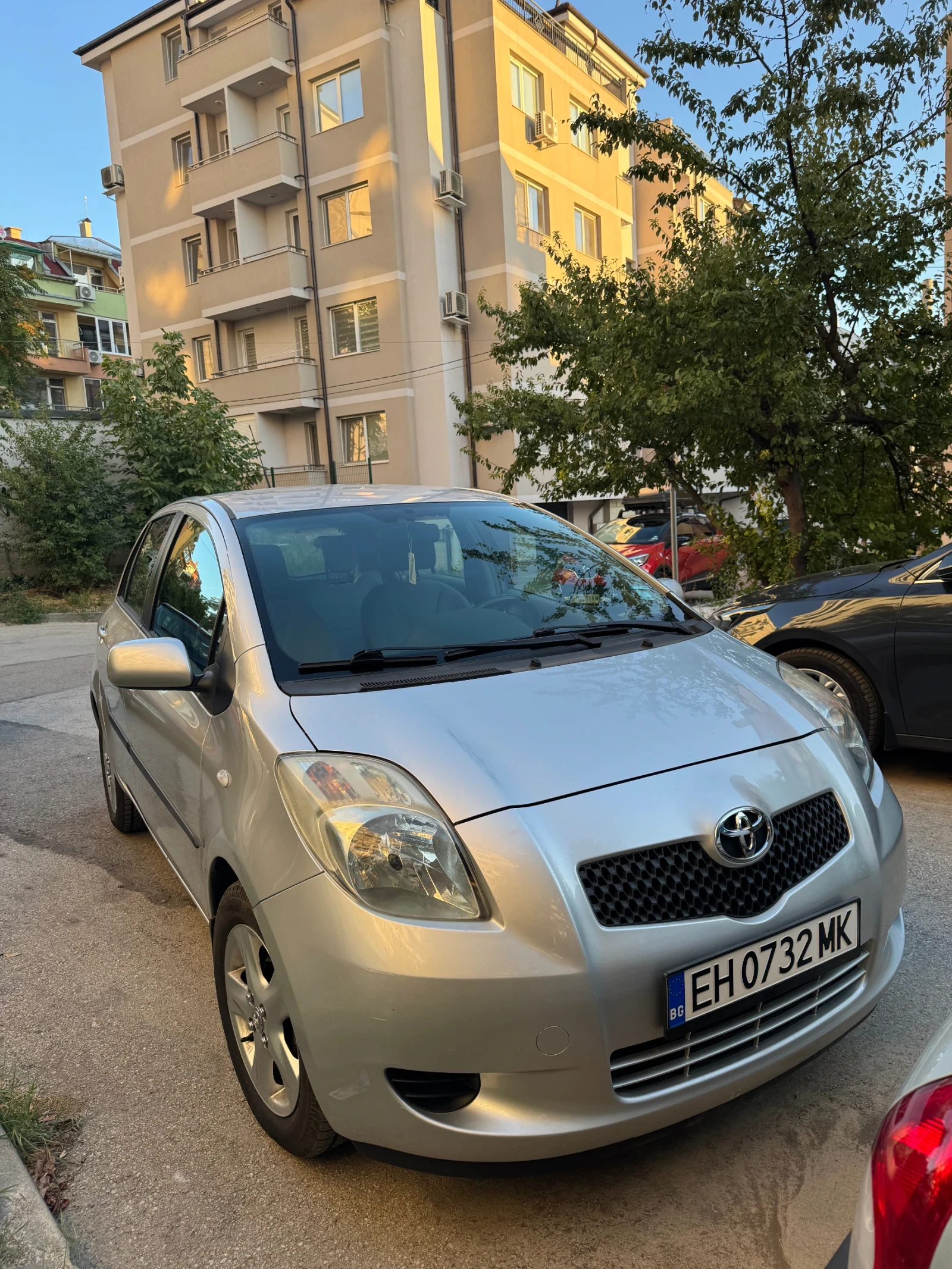 Toyota Yaris 1.3i, снимка 1