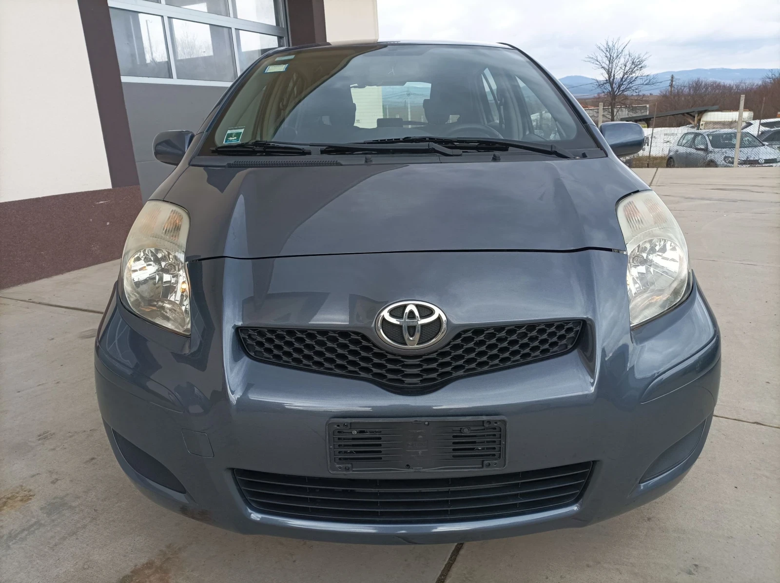 Toyota Yaris 1, 33i+ GPL FACE LIFT - изображение 2