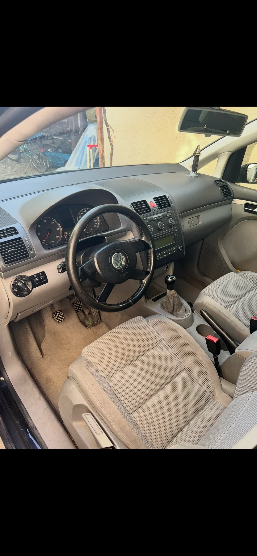 VW Touran 1.9 TDI   - изображение 4