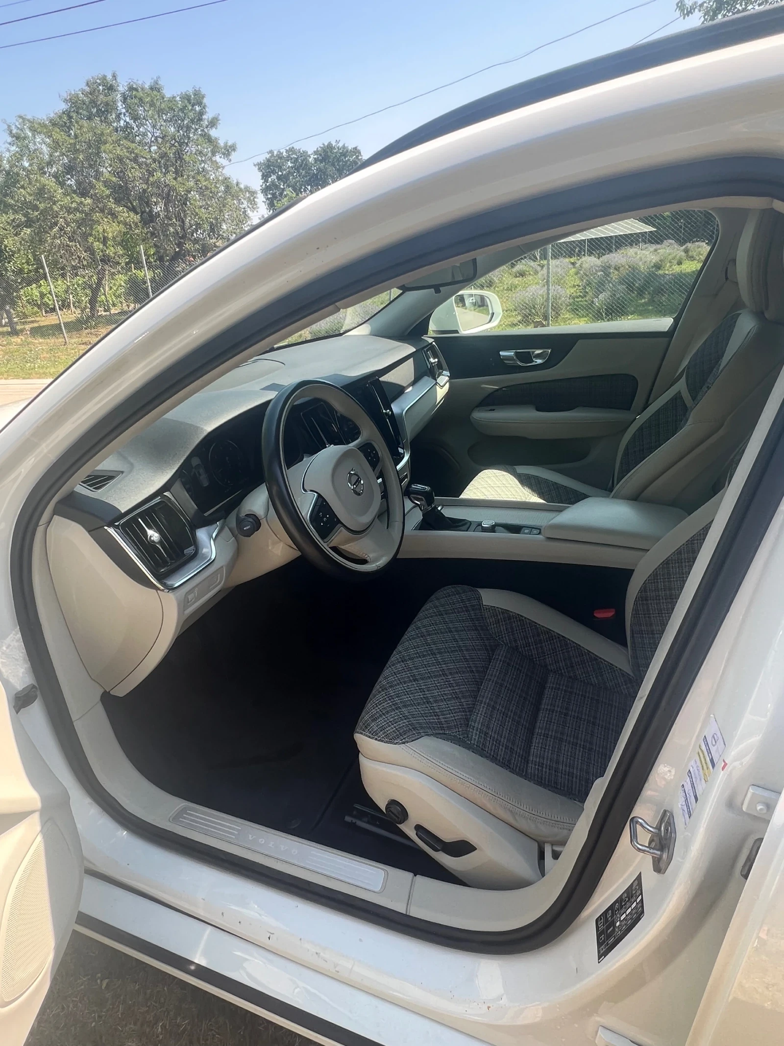 Volvo V60 Volvo V60 Business Edition - изображение 7