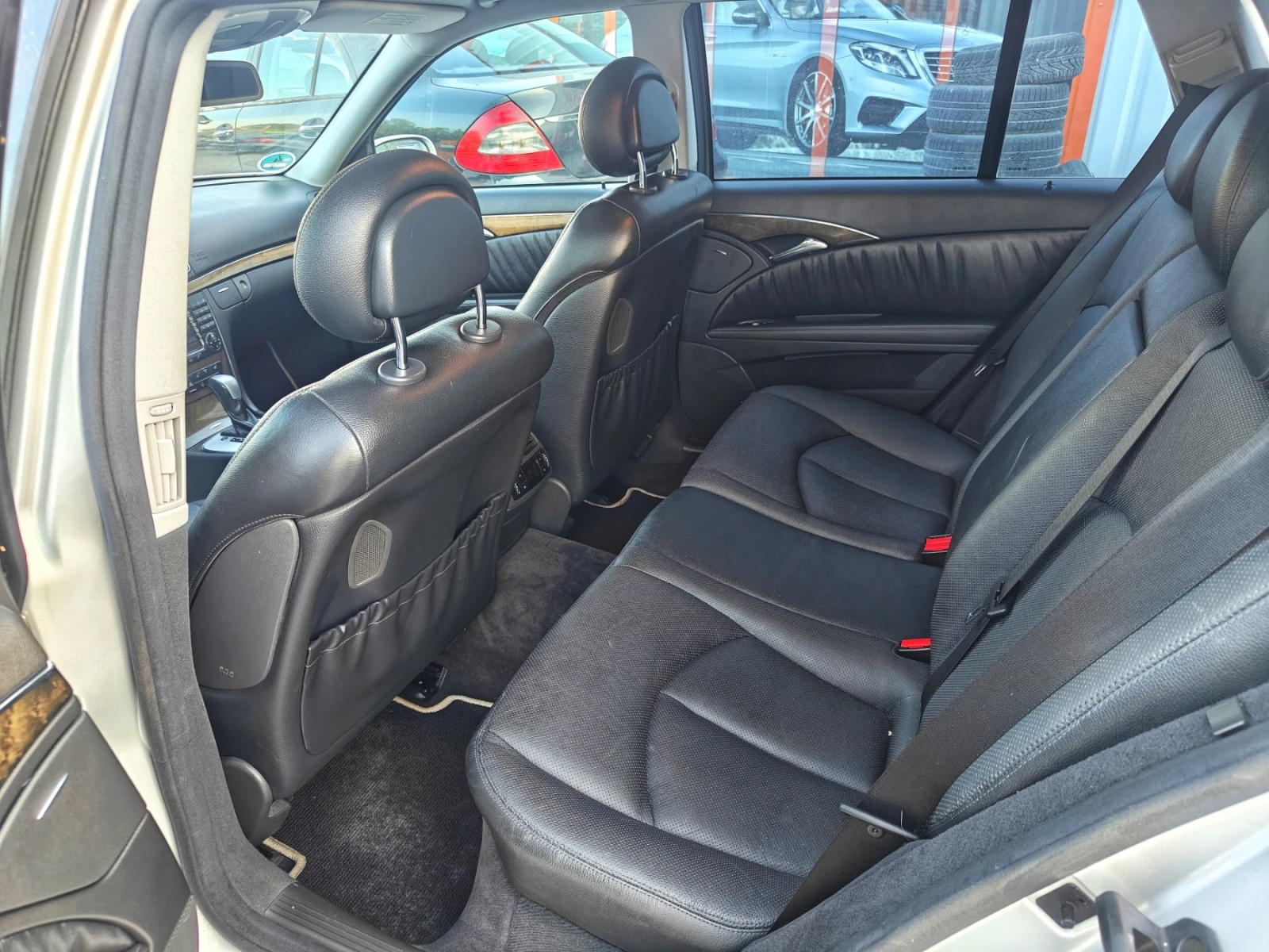 Mercedes-Benz E 320 бензин - изображение 5
