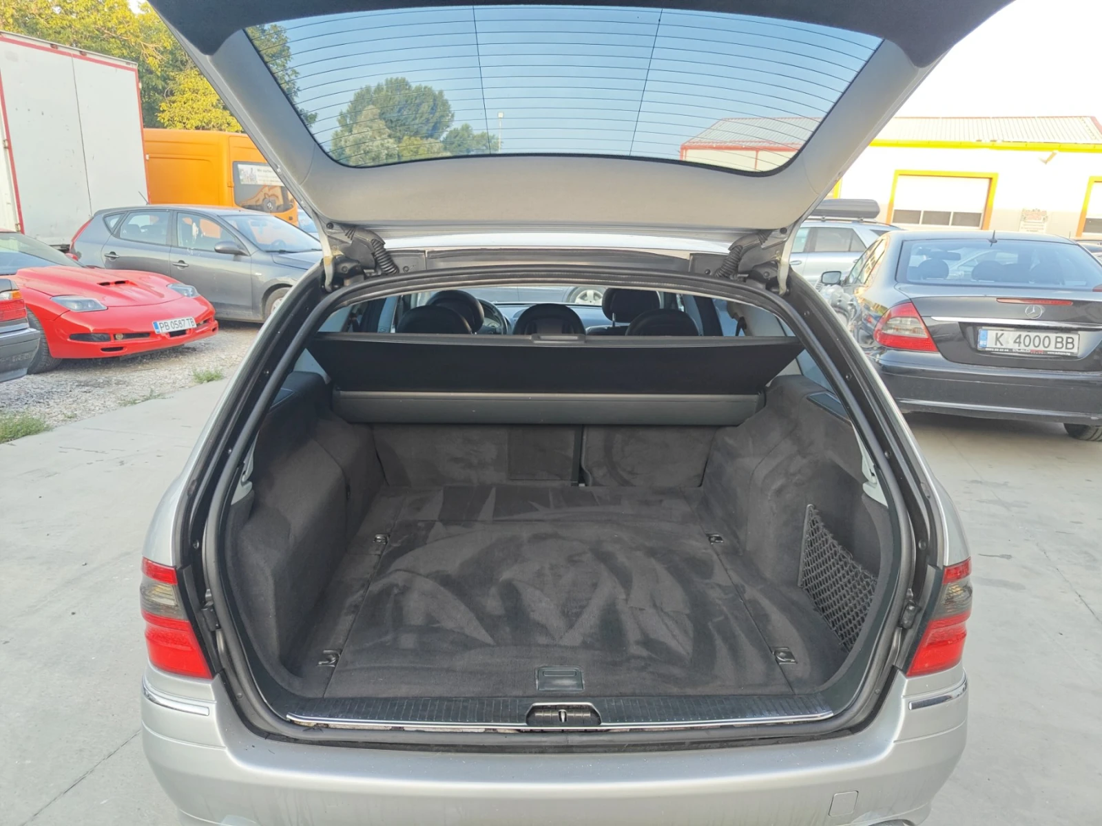 Mercedes-Benz E 320  | Mobile.bg   15