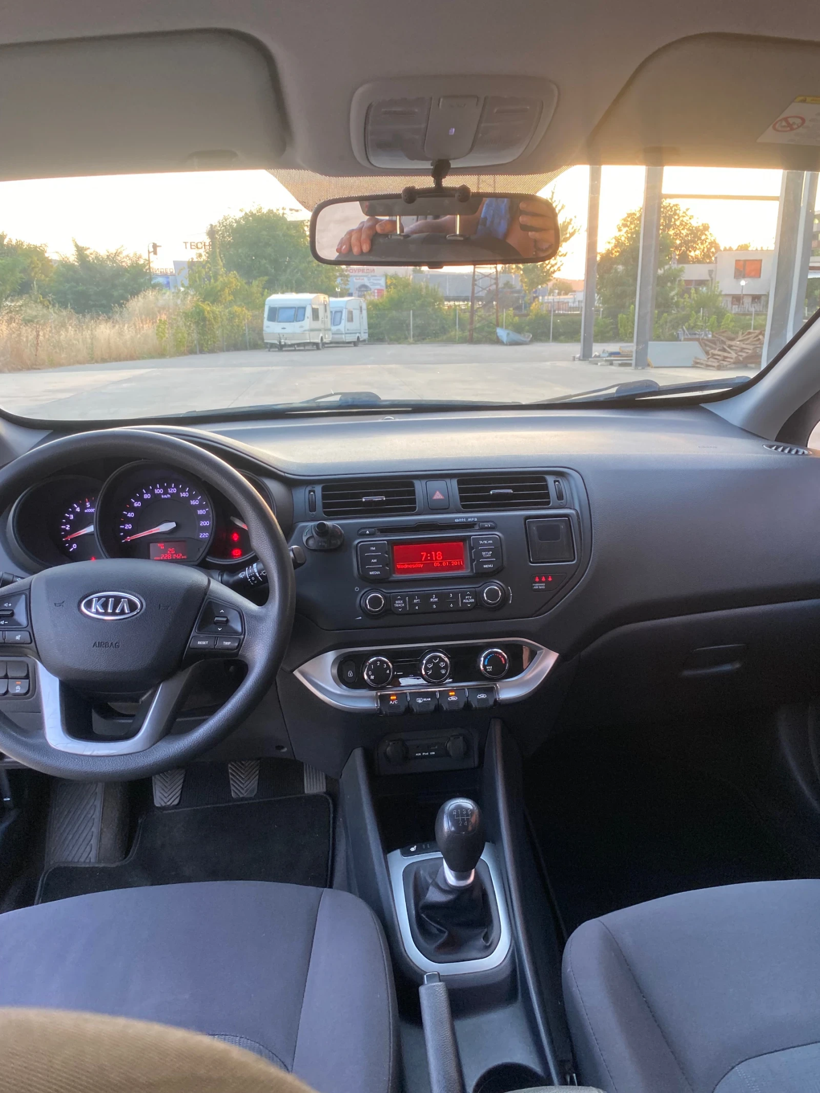 Kia Rio 1.1 EKO КЛИМАТИК - изображение 7