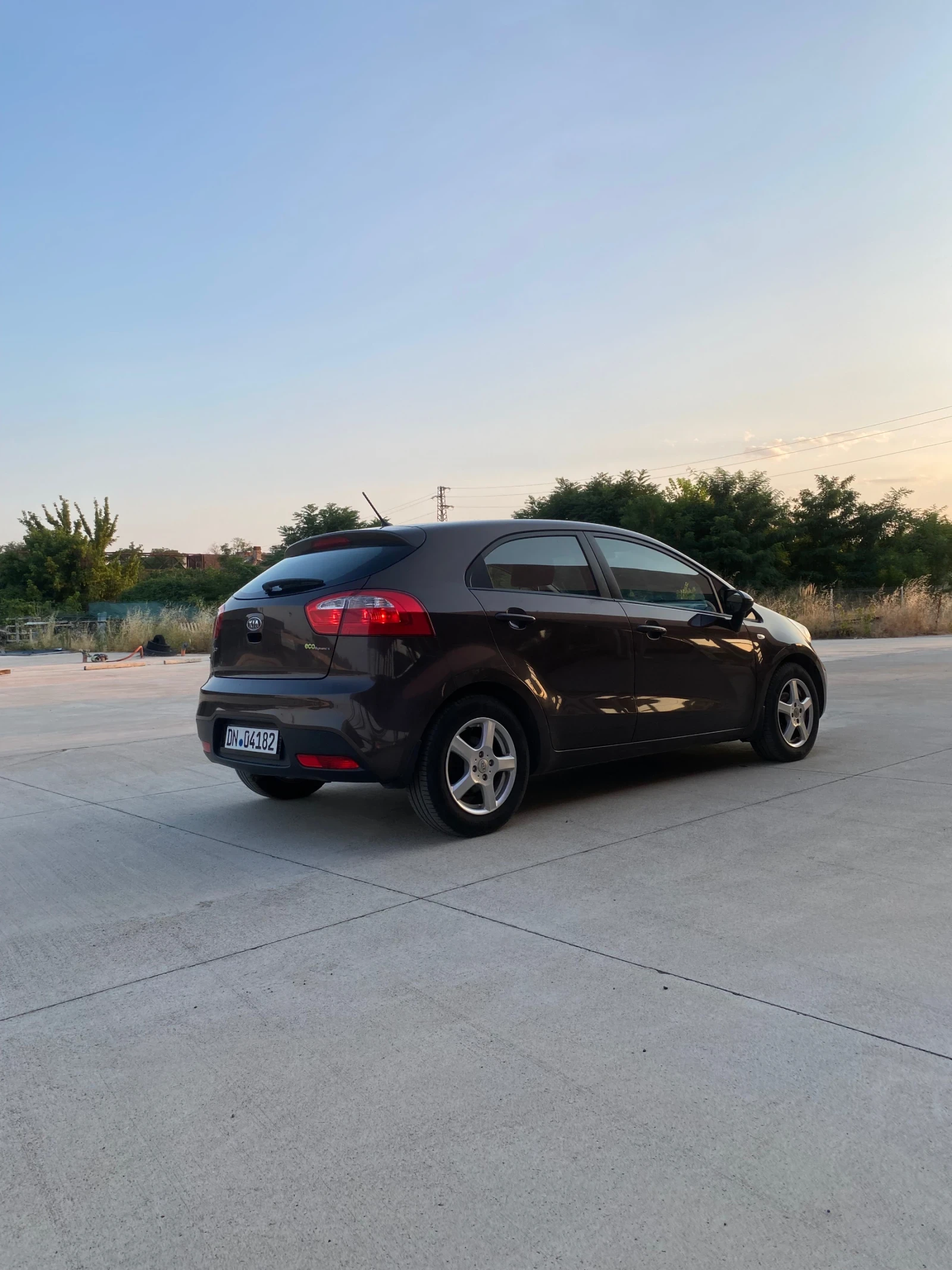 Kia Rio 1.1 EKO КЛИМАТИК - изображение 5