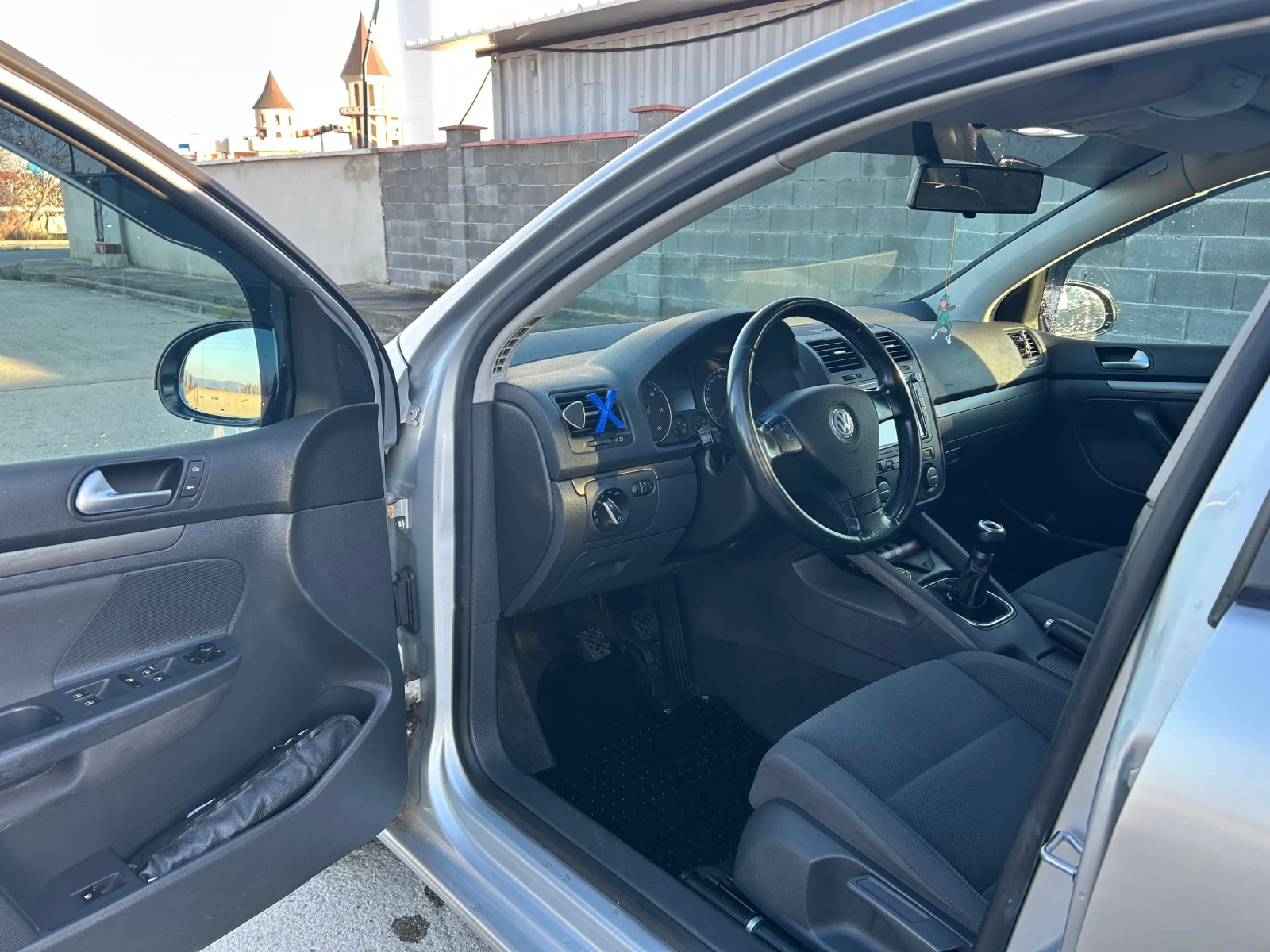 VW Golf  - изображение 10