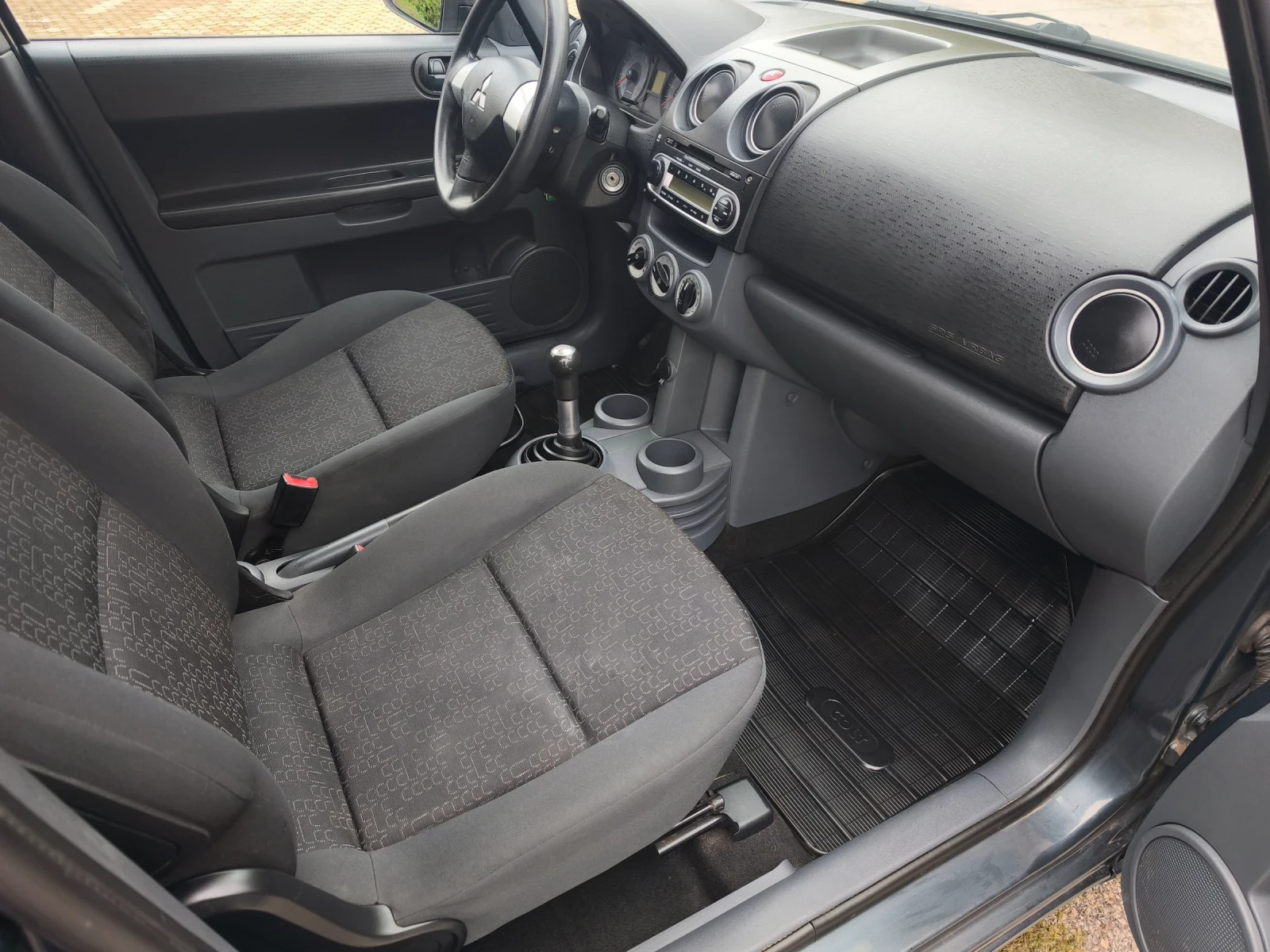 Mitsubishi Colt 1.3I | Mobile.bg � ����������� 12