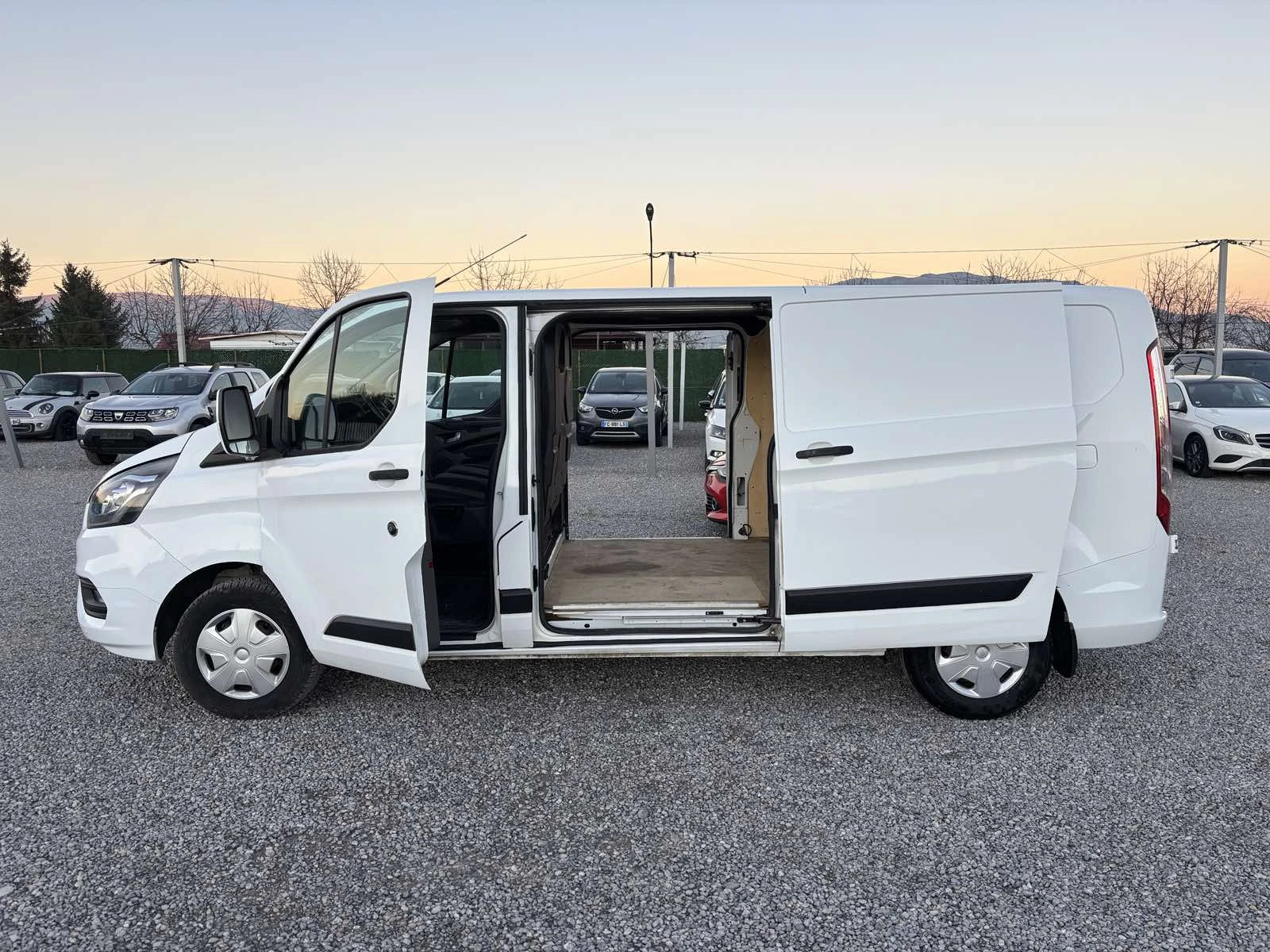 Ford Transit Custom 2.0, EURO 6, MAKSI. Нов Внос - изображение 7