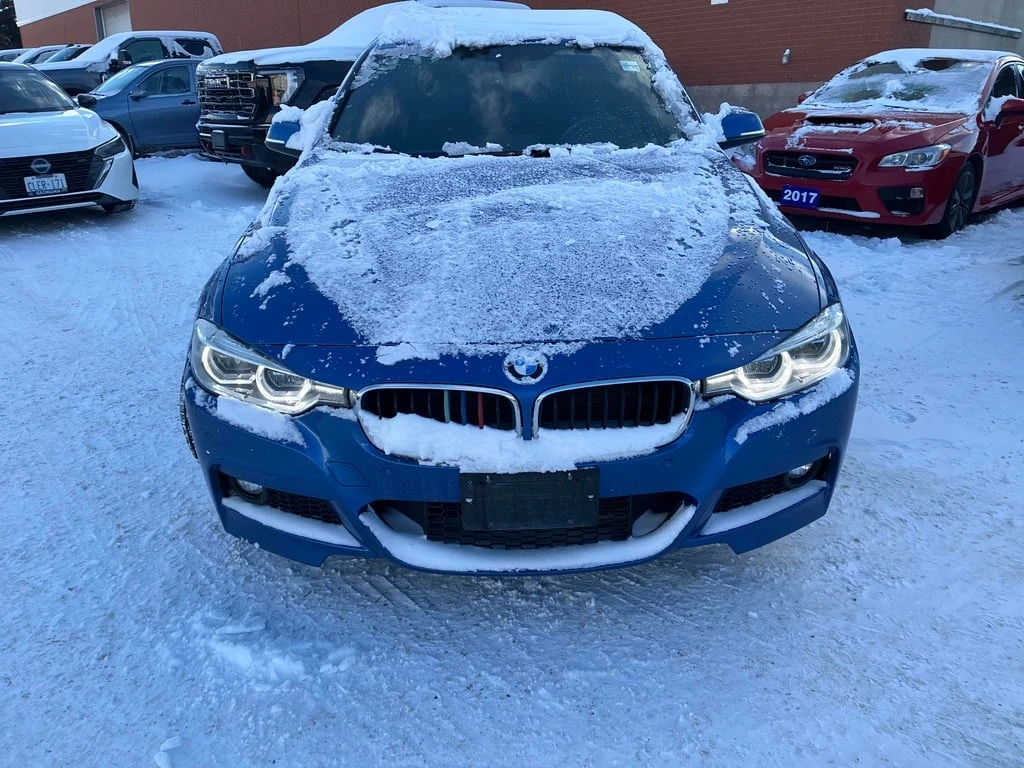 BMW 330 * 330i xDrive * CARFAX * БЕЗ ПЪРВОНАЧАЛНА ВНОСКА - изображение 6