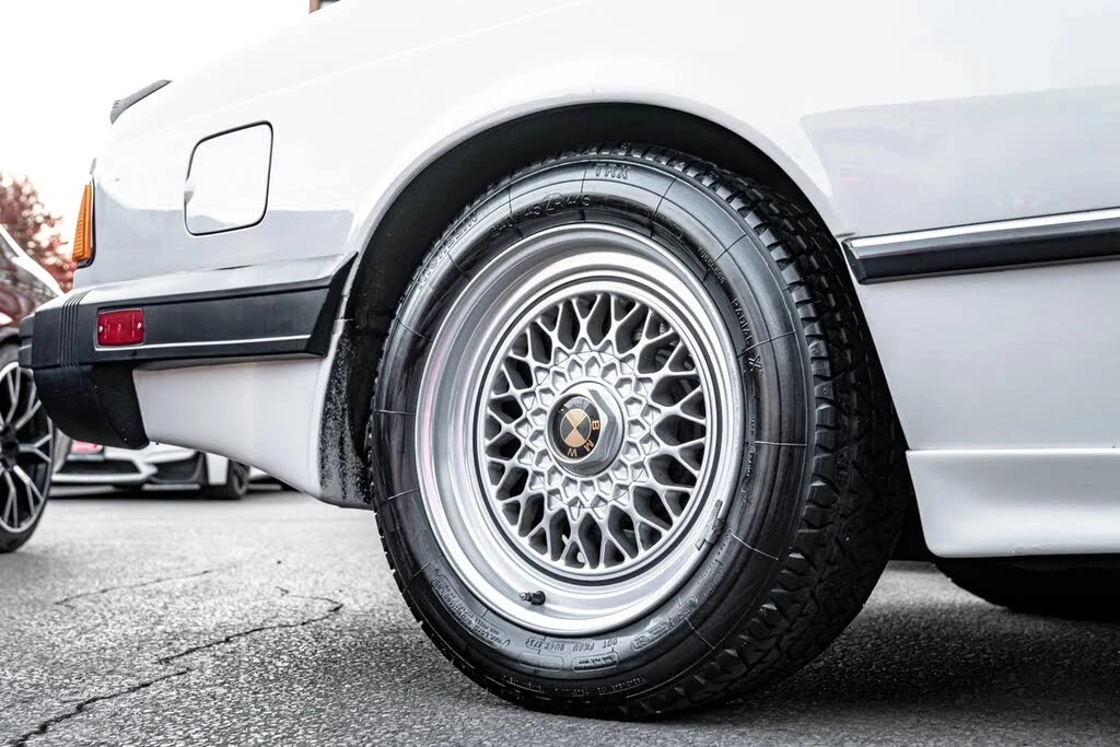 BMW M6 Един собственик!* Пълна история в БМВ * Цена до БГ - изображение 4