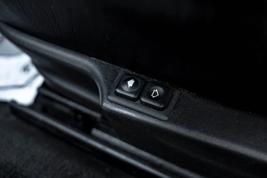 BMW M6 Един собственик!* Пълна история в БМВ * Цена до БГ, снимка 11 - Автомобили и джипове - 53715476