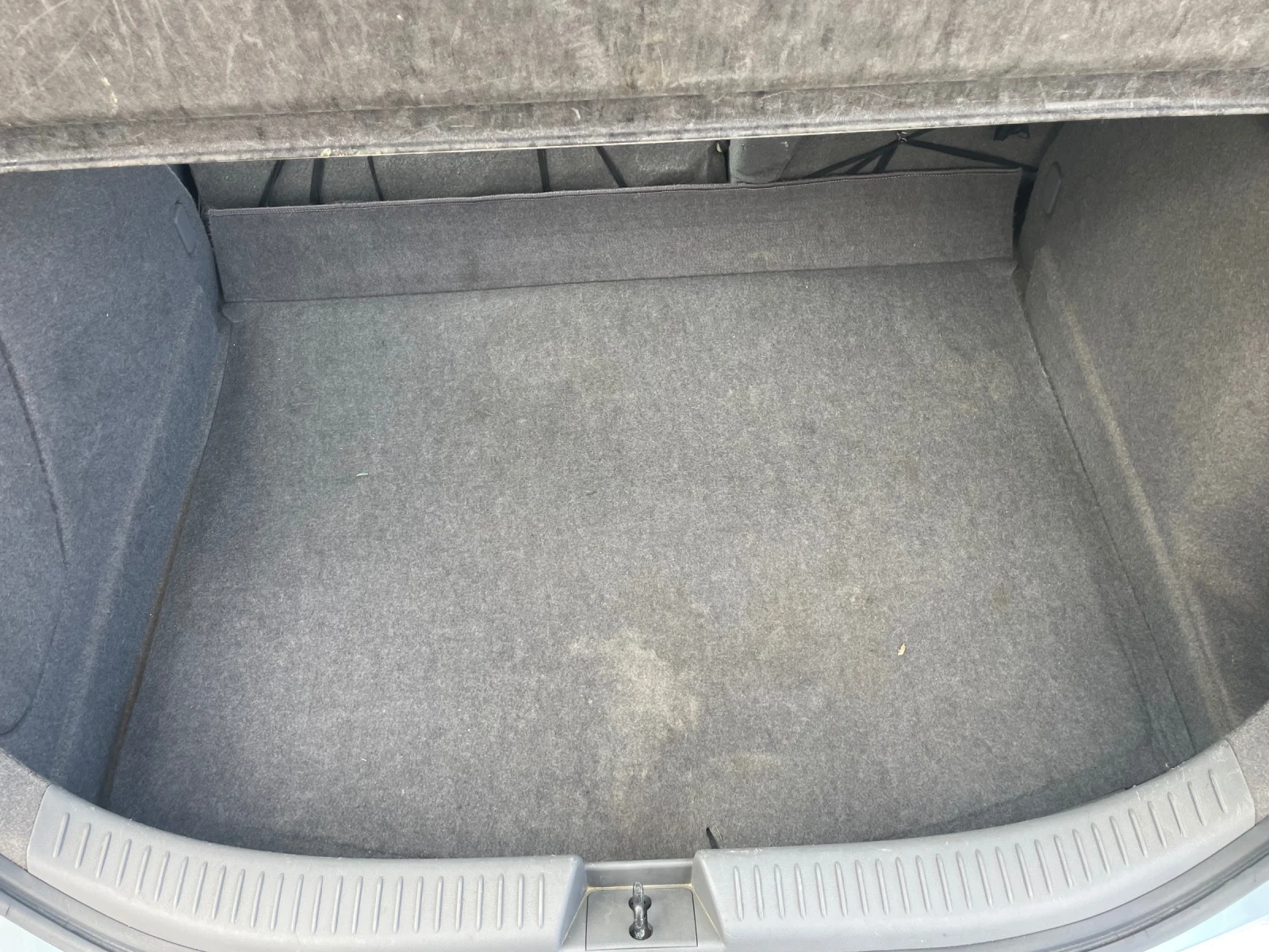 Mazda 3 1.4 бензин, снимка 10 - Автомобили и джипове - 53881370