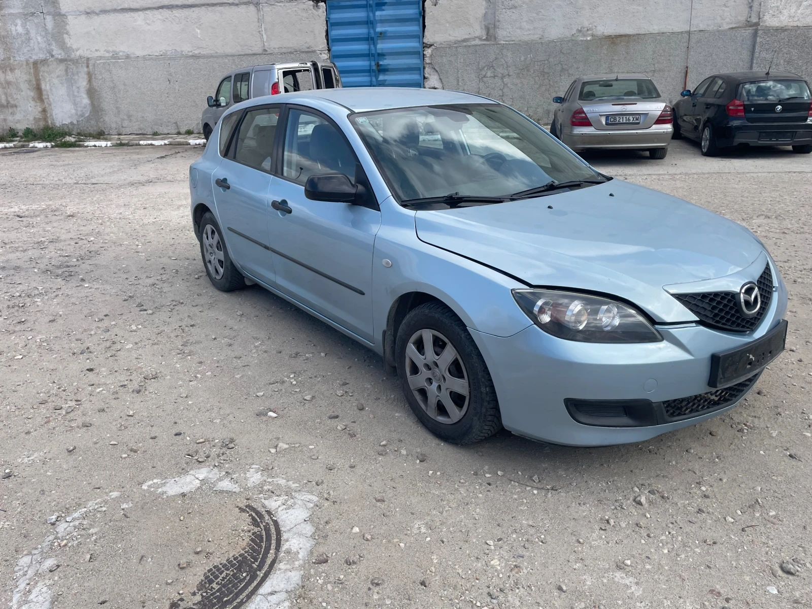 Mazda 3 1.4 бензин, снимка 3 - Автомобили и джипове - 53881370