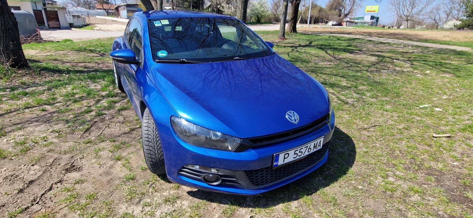 VW Scirocco 2.0 TDI, снимка 2 - Автомобили и джипове - 54097393