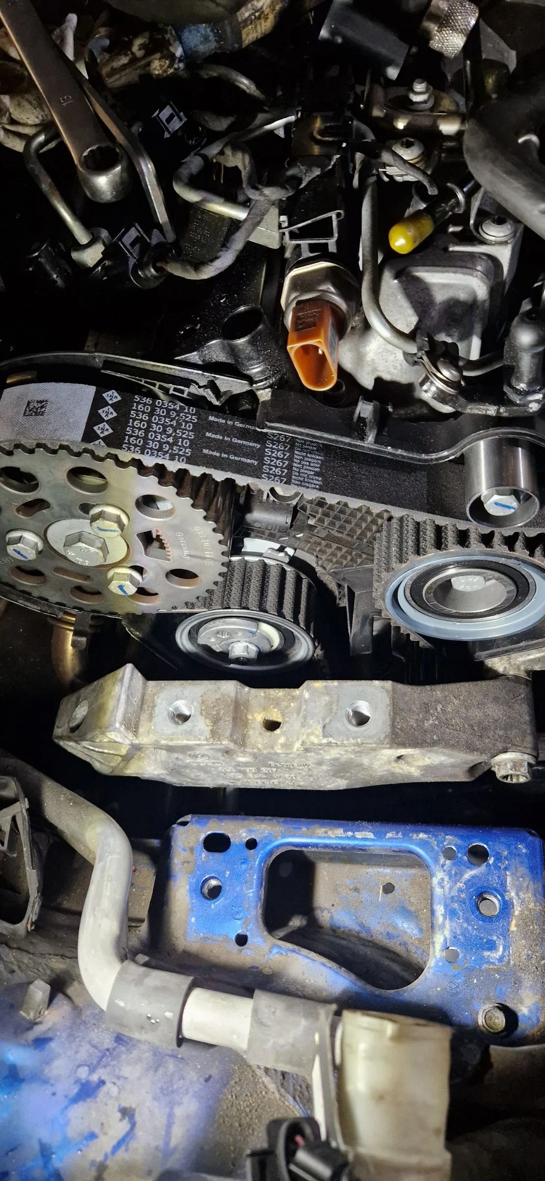 VW Scirocco 2.0 TDI, снимка 14 - Автомобили и джипове - 54097393