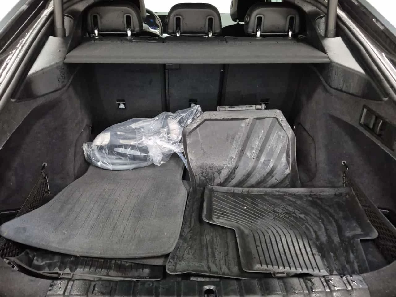 BMW i4 * EDRIVE40 * HEAD-UP * KEYLESS * PANORAMIC *  | Mobile.bg � ����������� 14