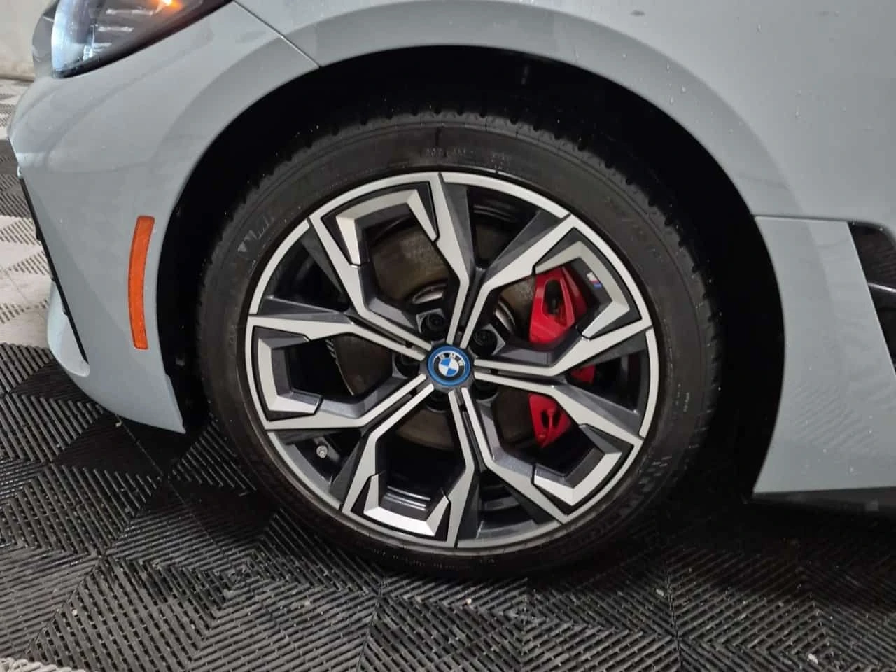 BMW i4 * EDRIVE40 * HEAD-UP * KEYLESS * PANORAMIC *  | Mobile.bg � ����������� 6
