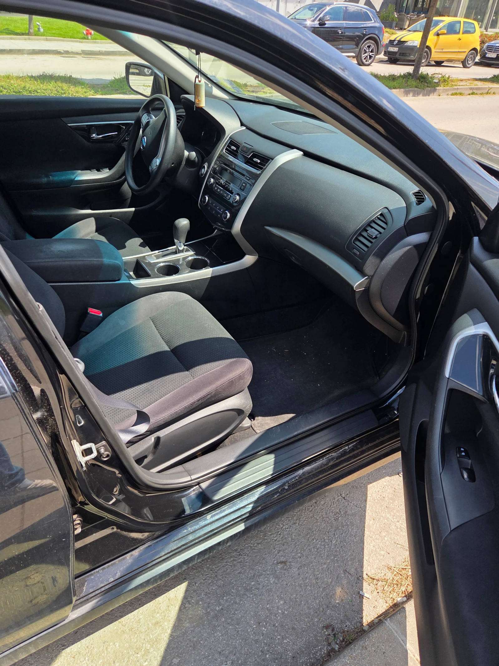 Nissan Altima, снимка 4 - Автомобили и джипове - 54456623