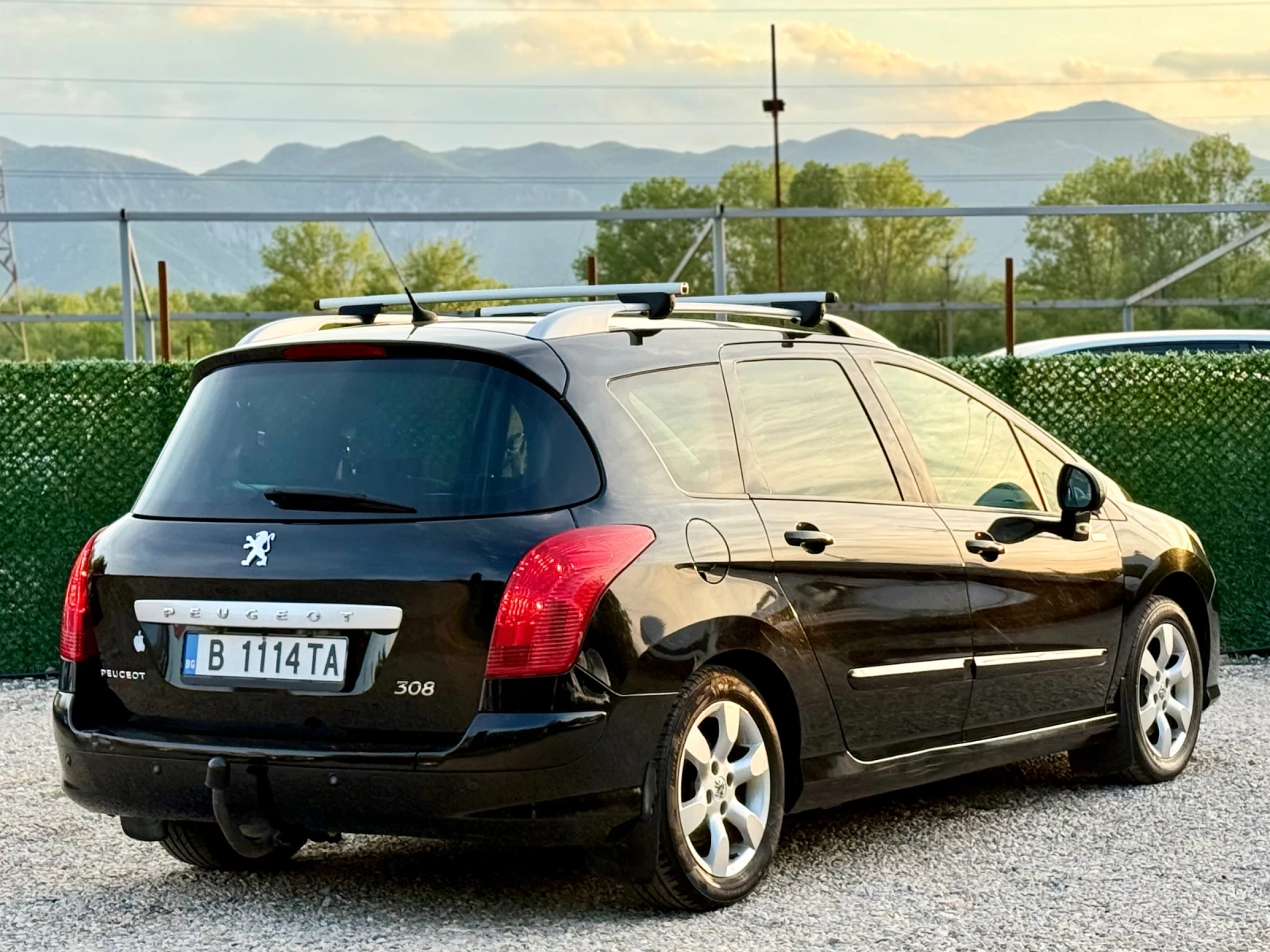 Peugeot 308 SW 1.6i Turbo ПАНОРАМА, снимка 7 - Автомобили и джипове - 54459575