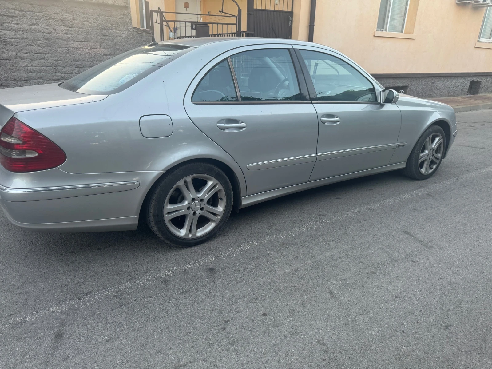 Mercedes-Benz E 320 320 224 hp 7g | Mobile.bg � ����������� 4