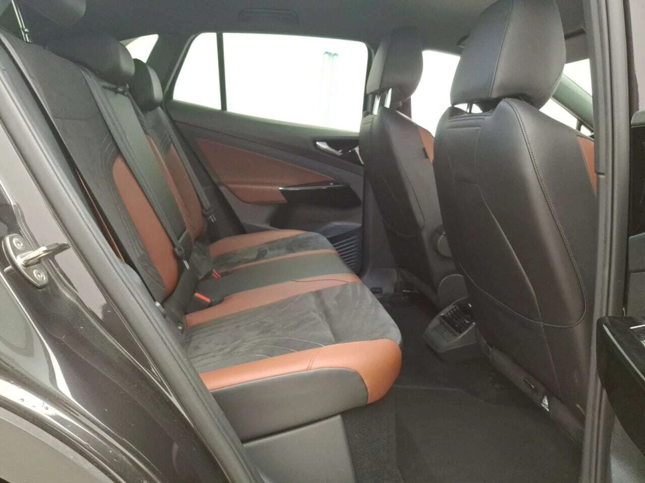 VW ID.4 82KWh BUSSINES/IQ LED/SOH96%/2021, снимка 7 - Автомобили и джипове - 55390895