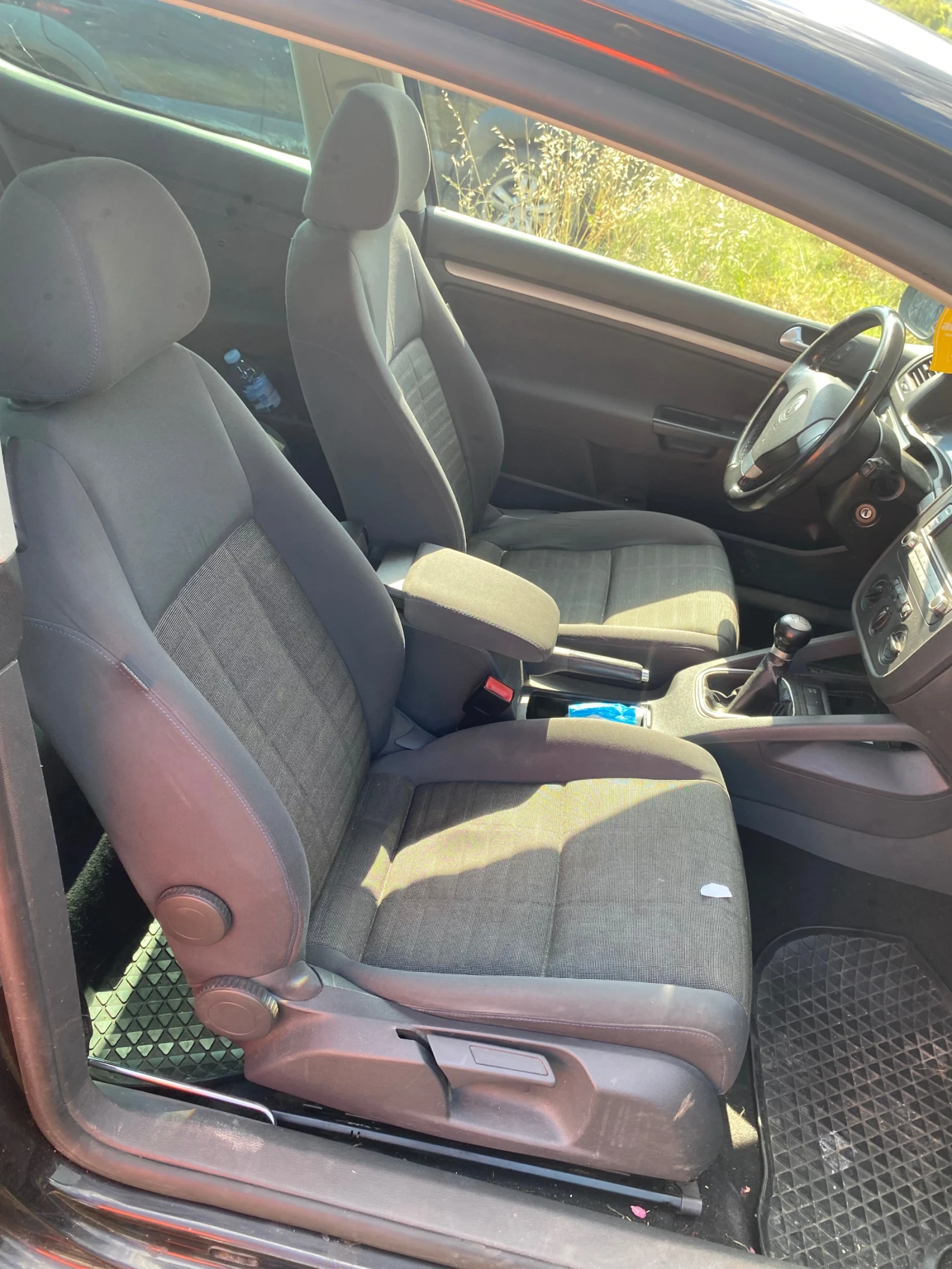 VW Golf 1, 6 102к.с. КЛИМА, снимка 6 - Автомобили и джипове - 55529905