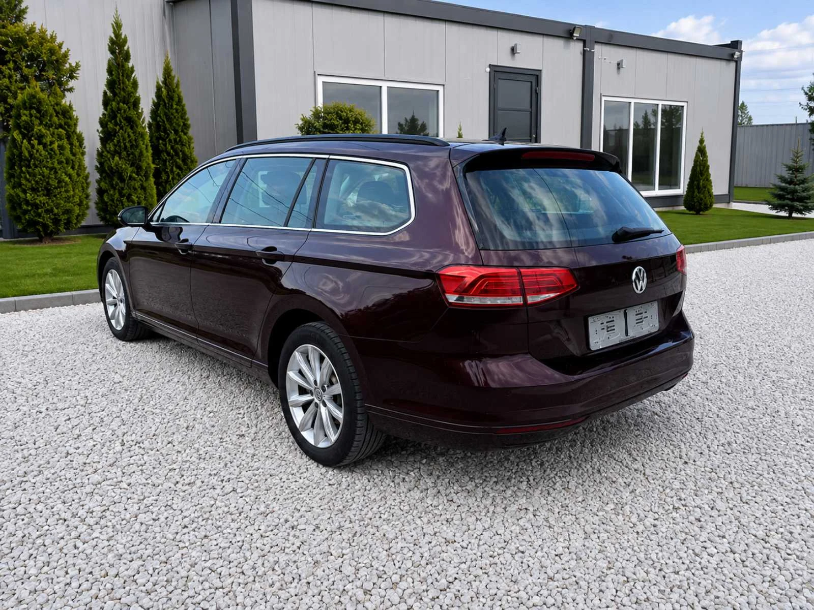 VW Passat 2.0 TDI Business Line , снимка 7 - Автомобили и джипове - 55746566