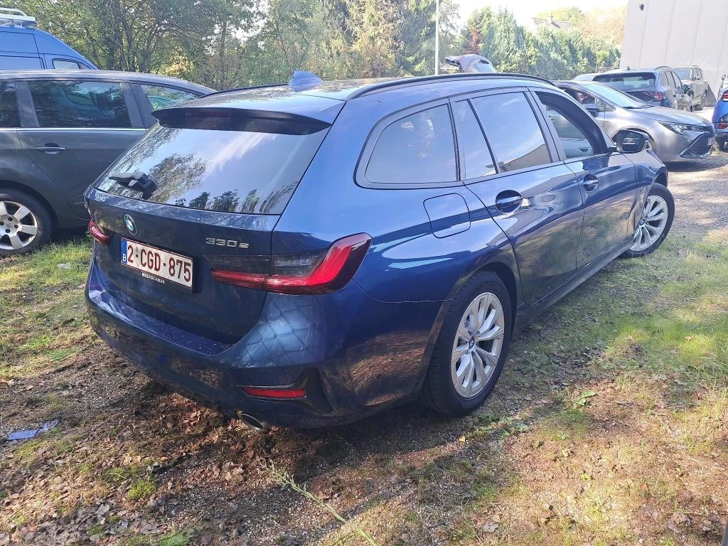 BMW 330 xDrive30e Plug-In Hybrid Leather LED Navi | Mobile.bg � ����������� 4