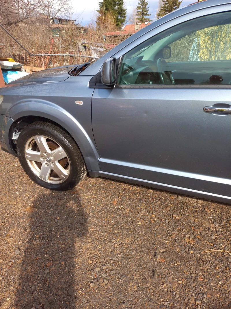 Dodge Journey CRD, снимка 4 - Автомобили и джипове - 47673630