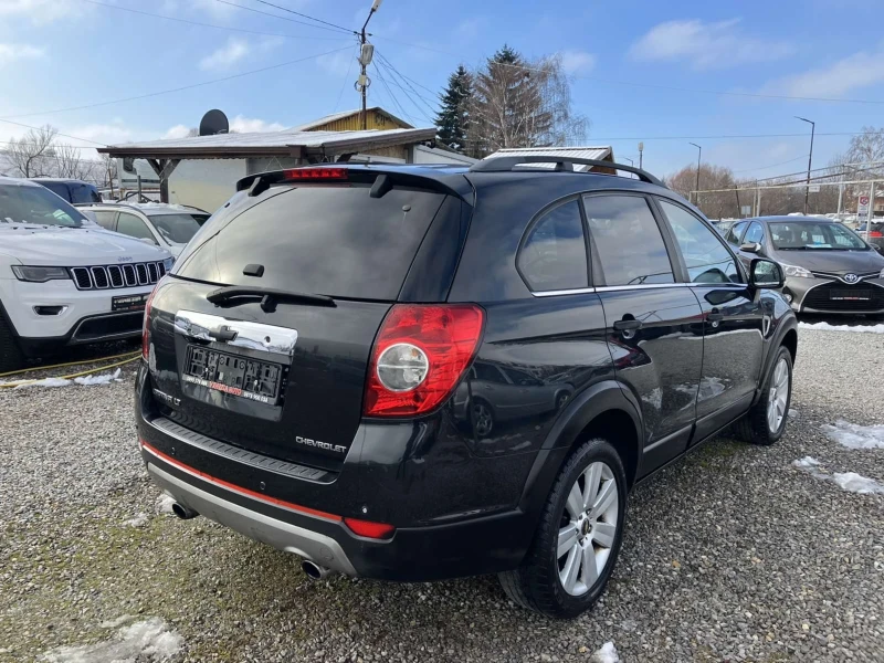 Chevrolet Captiva, снимка 5 - Автомобили и джипове - 48388058