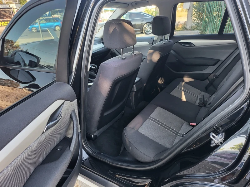 BMW X1 2.0D Xdrive XLine - КАТО НОВА!, снимка 5 - Автомобили и джипове - 51536735
