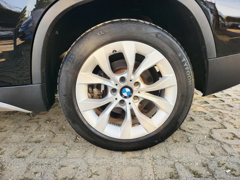 BMW X1 2.0D Xdrive XLine - КАТО НОВА!, снимка 15 - Автомобили и джипове - 51536735
