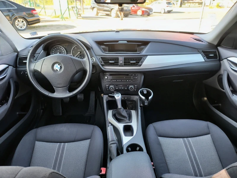 BMW X1 2.0D Xdrive XLine - КАТО НОВА!, снимка 12 - Автомобили и джипове - 51536735